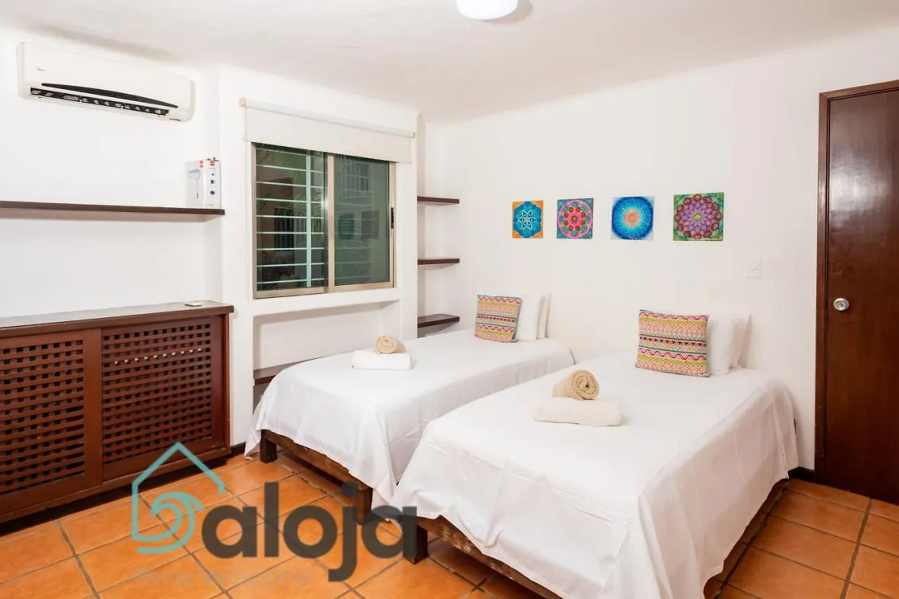Apartamento Amplio En Zona Ideal A 5Min De Wallmart Cancun 0*,