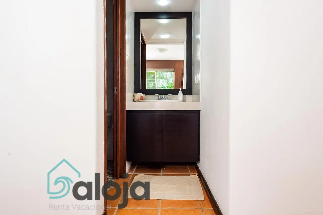 Apartment Apartamento Amplio En Zona Ideal A 5Min De Wallmart Cancun Mexico