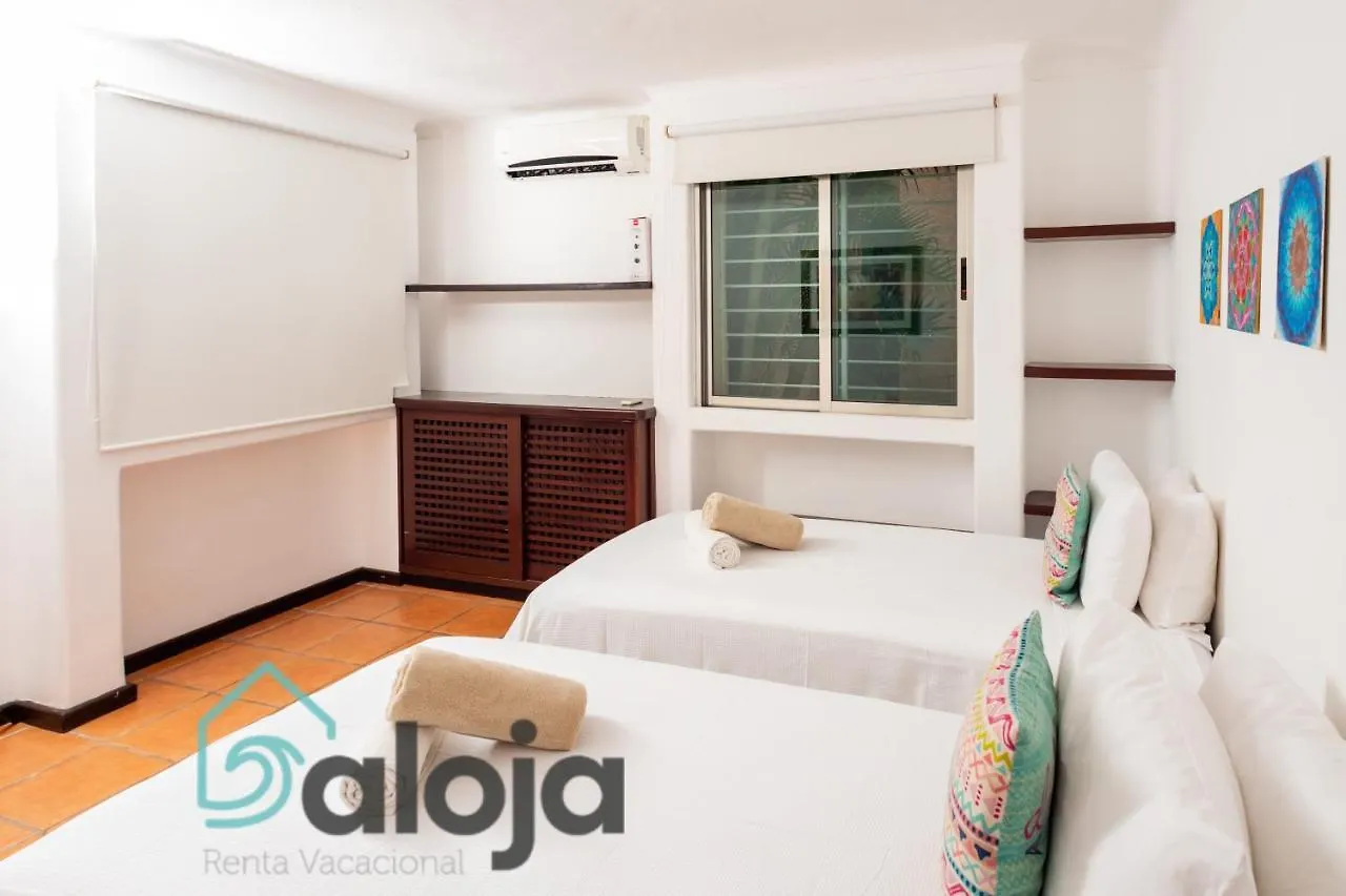 Apartamento amplio en zona ideal a 5min de WALLMART Cancún